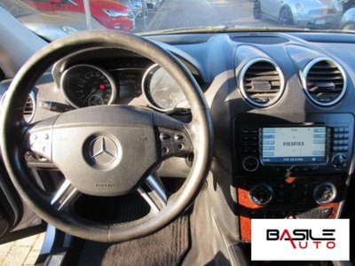 Mercedes-Benz Classe ML 320 CDI Offroad Pro (8)