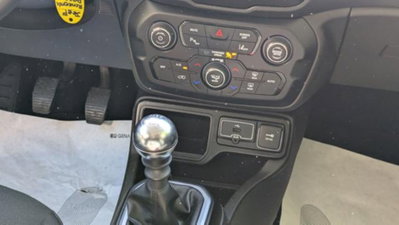 Jeep Renegade 1.6 mjt Longitude 2wd 130cv (7)