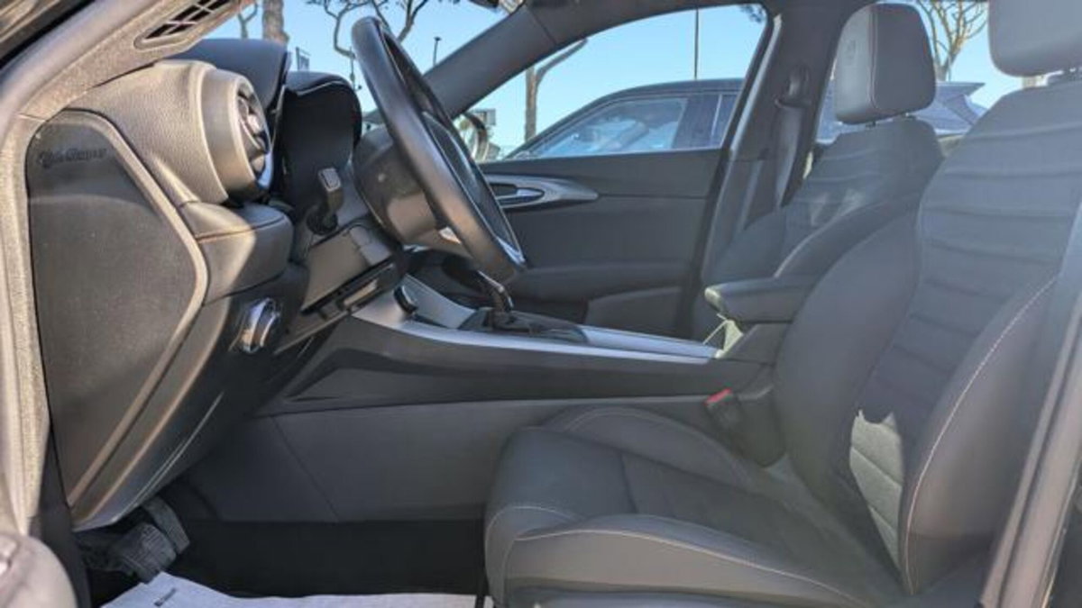 Alfa Romeo Tonale 1.5 hybrid Intensa 160cv tct7 (15)