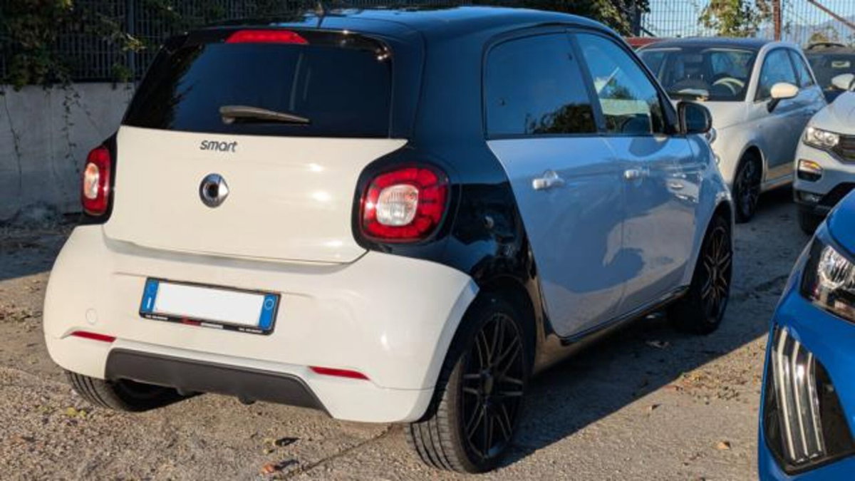 smart forfour forfour 90 0.9 Turbo Urban (5)