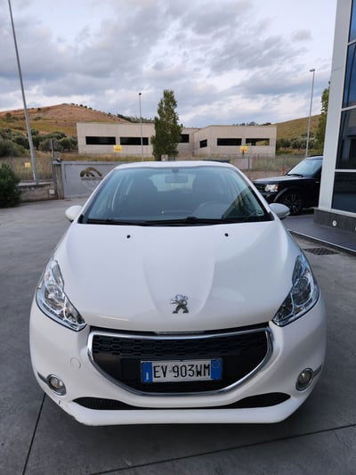 Peugeot 208 HDi 68 CV 5 porte Allure usata