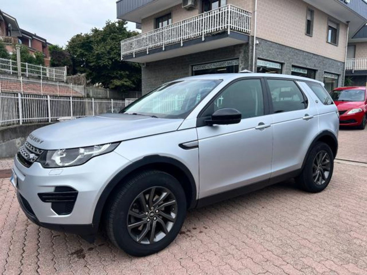 Land Rover Discovery Sport 2.0 TD4 180 CV HSE Luxury (6)