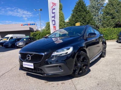 volvo v40 cross country d2 business plus n1
