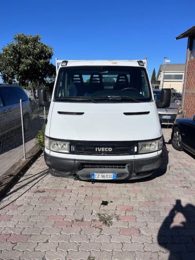 Iveco Daily Telaio 35S17P 3.0Hpt TDI PM Cabinato usata