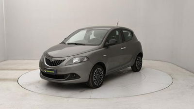 Lancia Ypsilon 1.0 FireFly 5 porte S&S Hybrid Gold Plus usata
