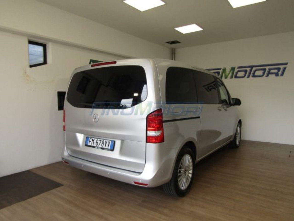 Mercedes-Benz Classe V 200 d Automatic 4Matic Executive Compact (17)