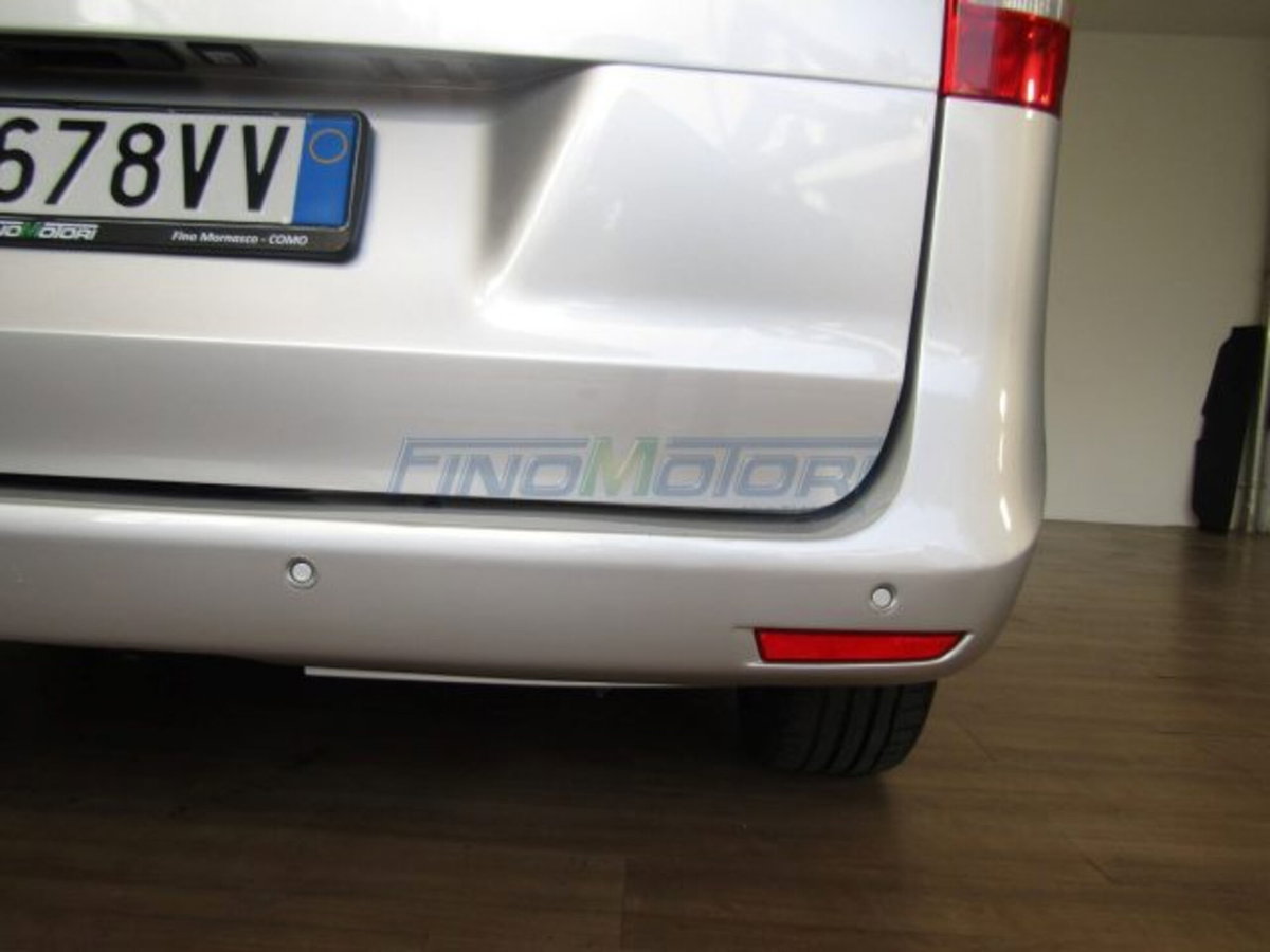 Mercedes-Benz Classe V 200 d Automatic 4Matic Executive Compact (18)