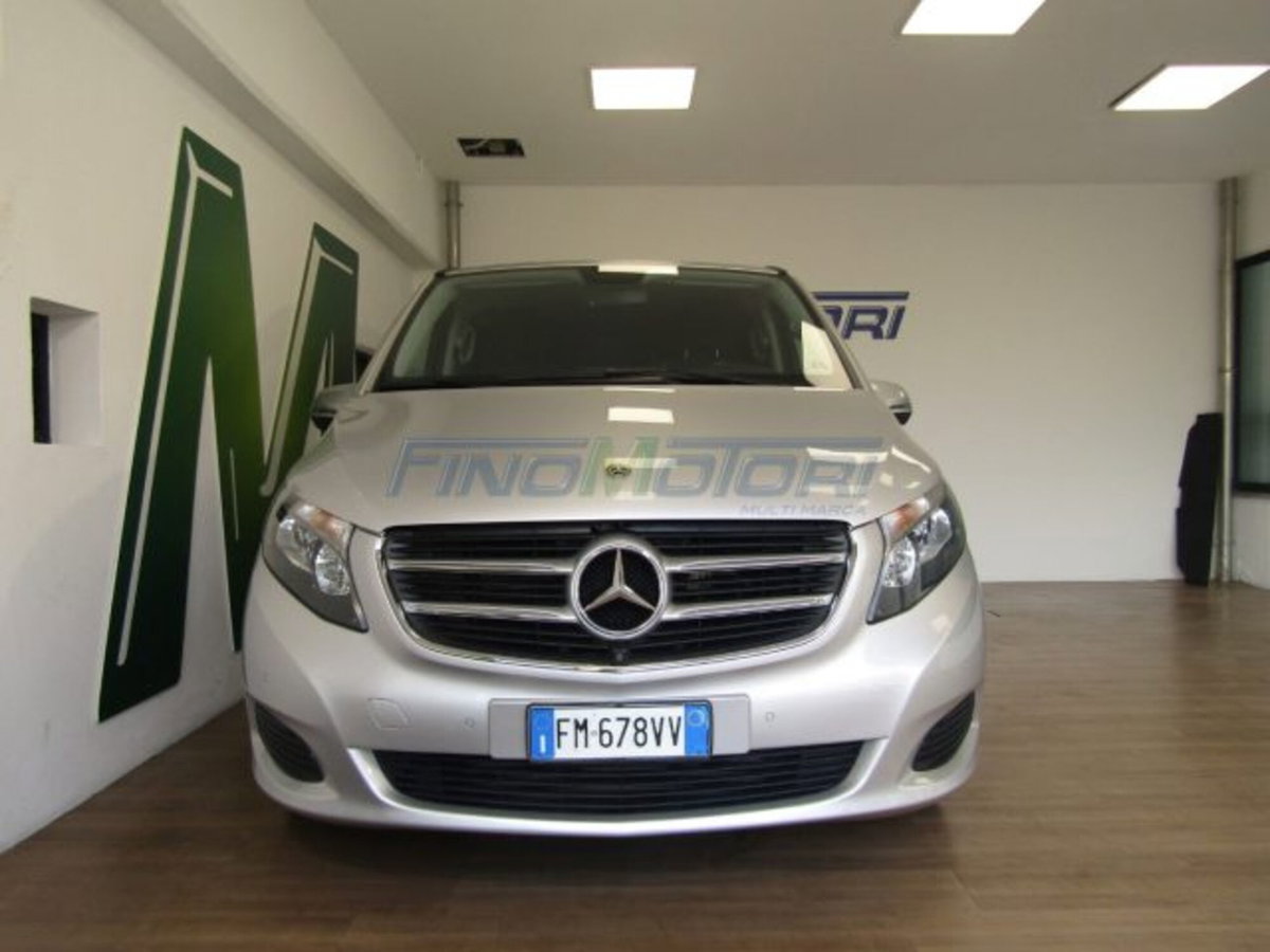 Mercedes-Benz Classe V 200 d Automatic 4Matic Executive Compact (2)
