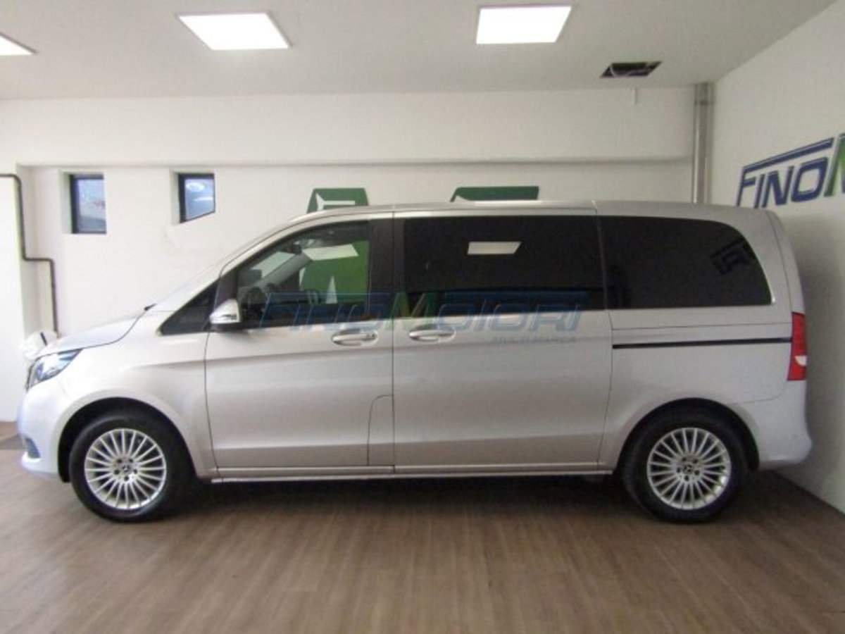 Mercedes-Benz Classe V 200 d Automatic 4Matic Executive Compact (6)