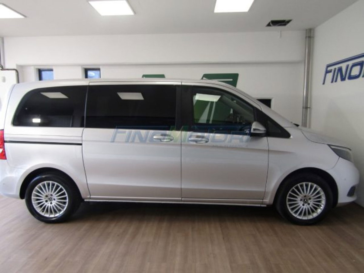 Mercedes-Benz Classe V 200 d Automatic 4Matic Executive Compact (7)
