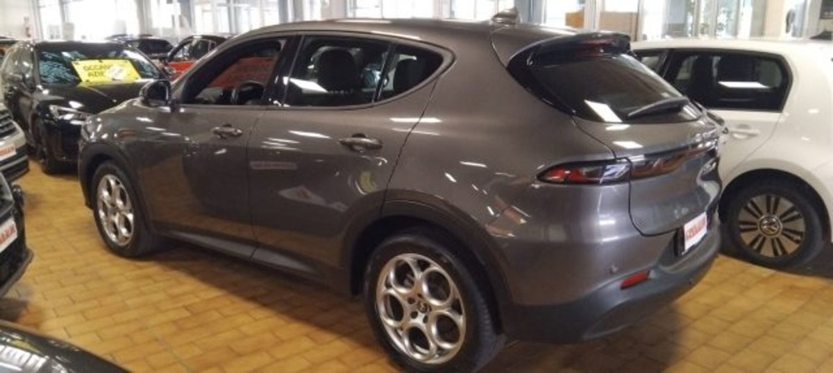 Alfa Romeo Tonale 1.6 Sprint 130cv tct6 (4)