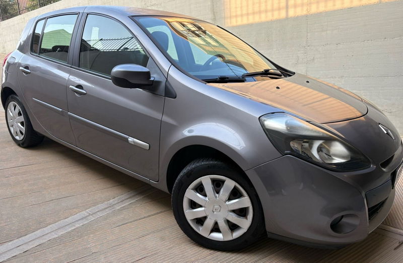 Renault Clio 1.2 16V 5 porte Dynamique