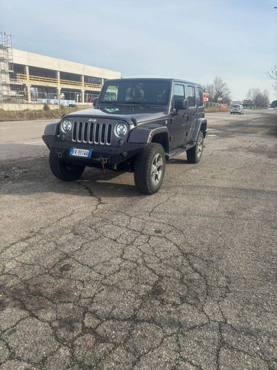 Jeep Wrangler Unlimited 2.8 CRD DPF Sahara Auto usata