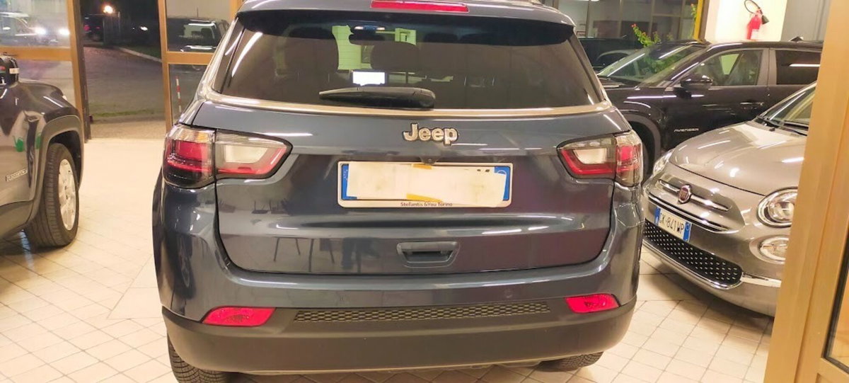 Jeep Compass 1.6 Multijet II 2WD Limited (14)