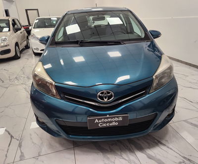 Toyota Yaris 1.3 5 porte Lounge usata