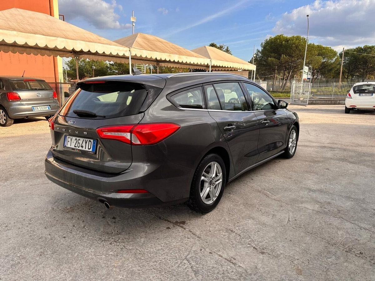 Ford Focus Station Wagon 1.5 EcoBlue 120 CV automatico SW Business (6)