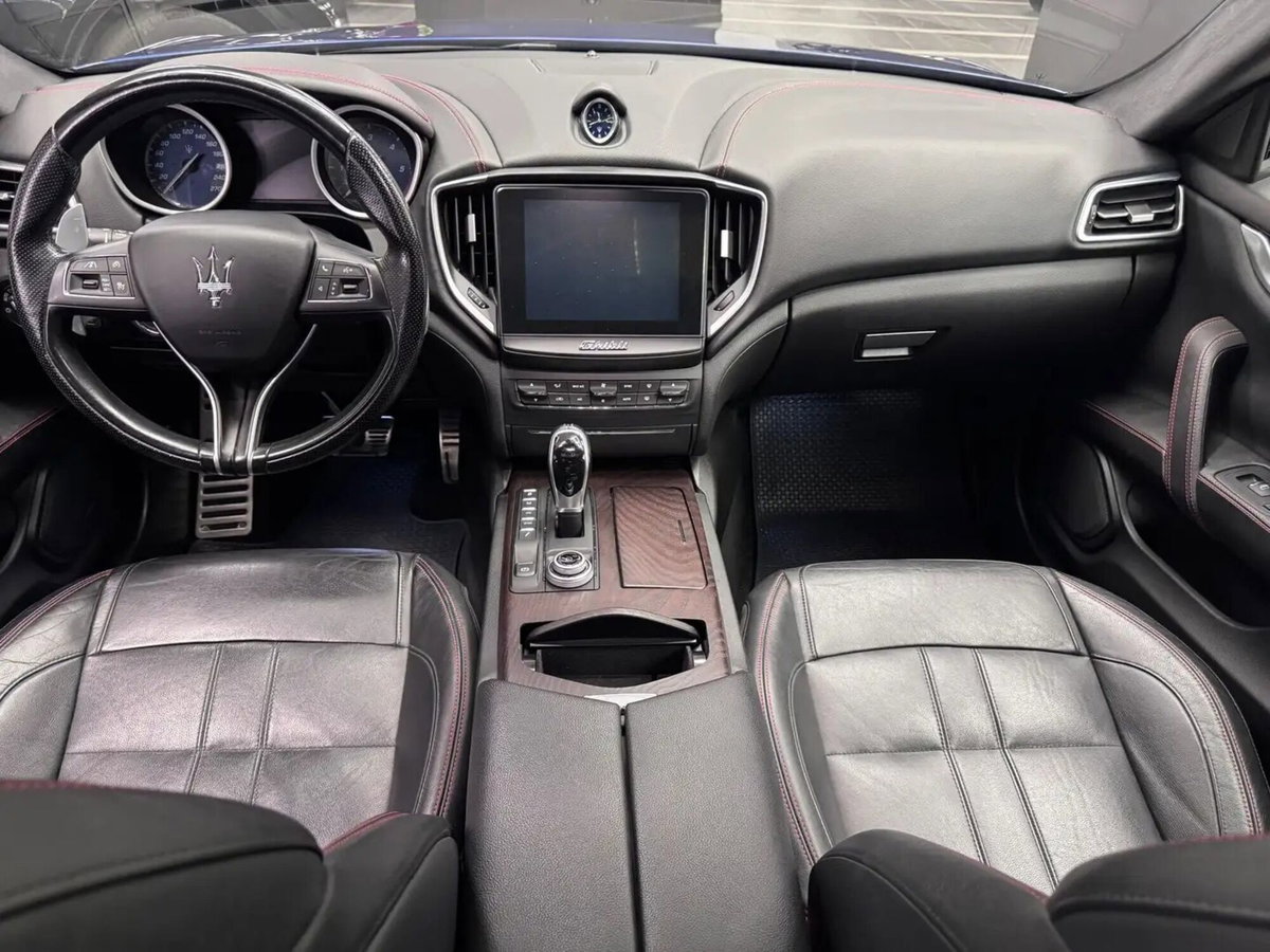 Maserati Ghibli Ghibli V6 Diesel (14)