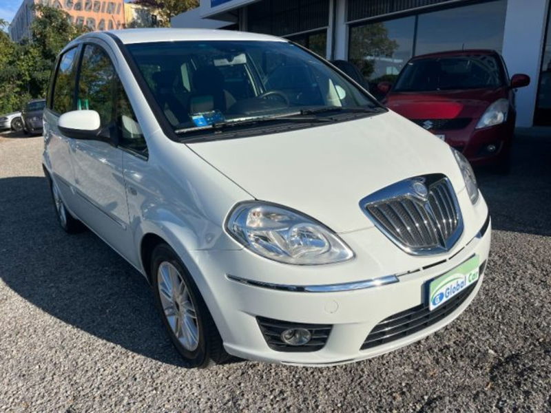 Lancia Musa 1.4 16V Oro Plus