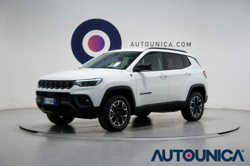 Jeep Compass 1.3 T4 240CV PHEV AT6 4xe Trailhawk