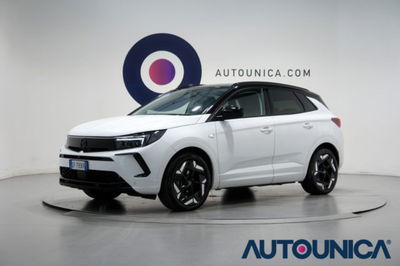 Opel Grandland 73kWh full electric GS awd 325cv usata