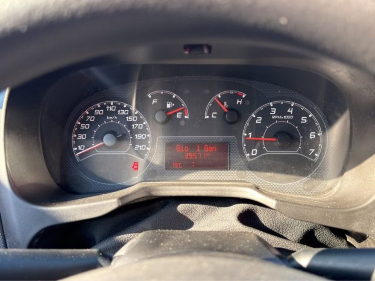 Fiat Fiorino combi N1 1.3 mjt 95cv Adventure (11)