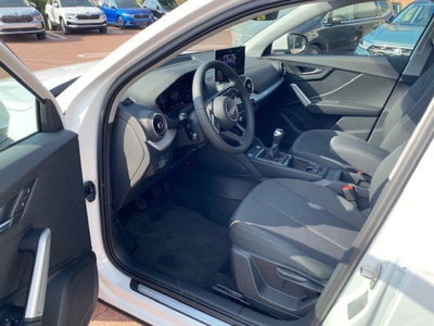 Audi Q2 Q2 30 TFSI Business (12)