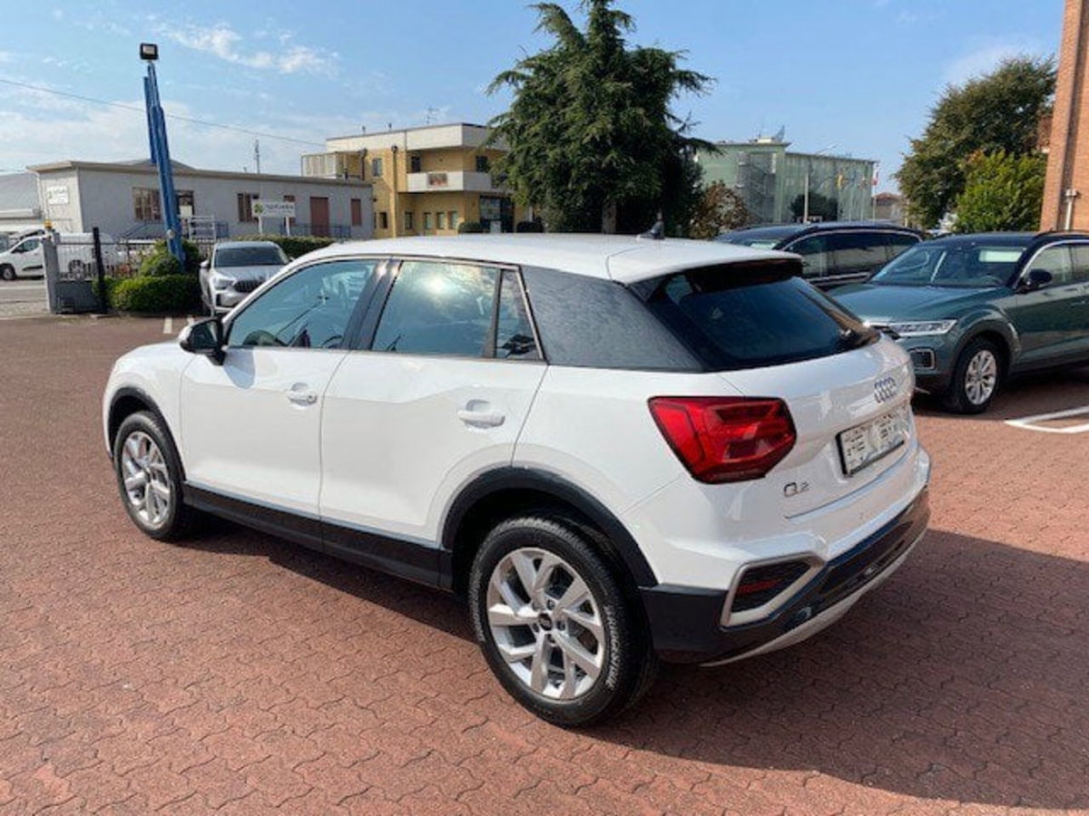 Audi Q2 Q2 30 TFSI Business (4)