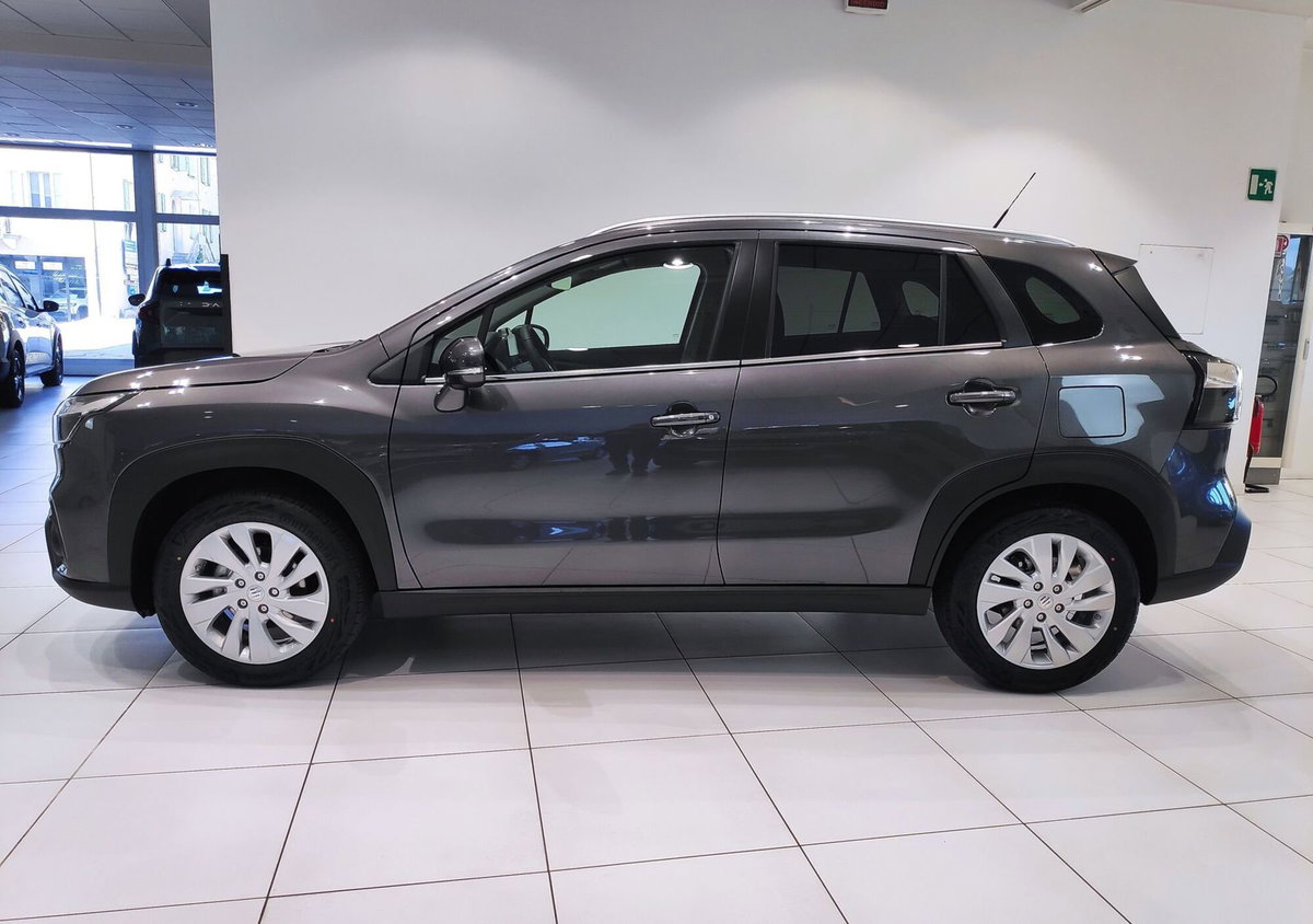 Suzuki S-Cross 1.4 Hybrid 4WD AllGrip A/T Starview (2)