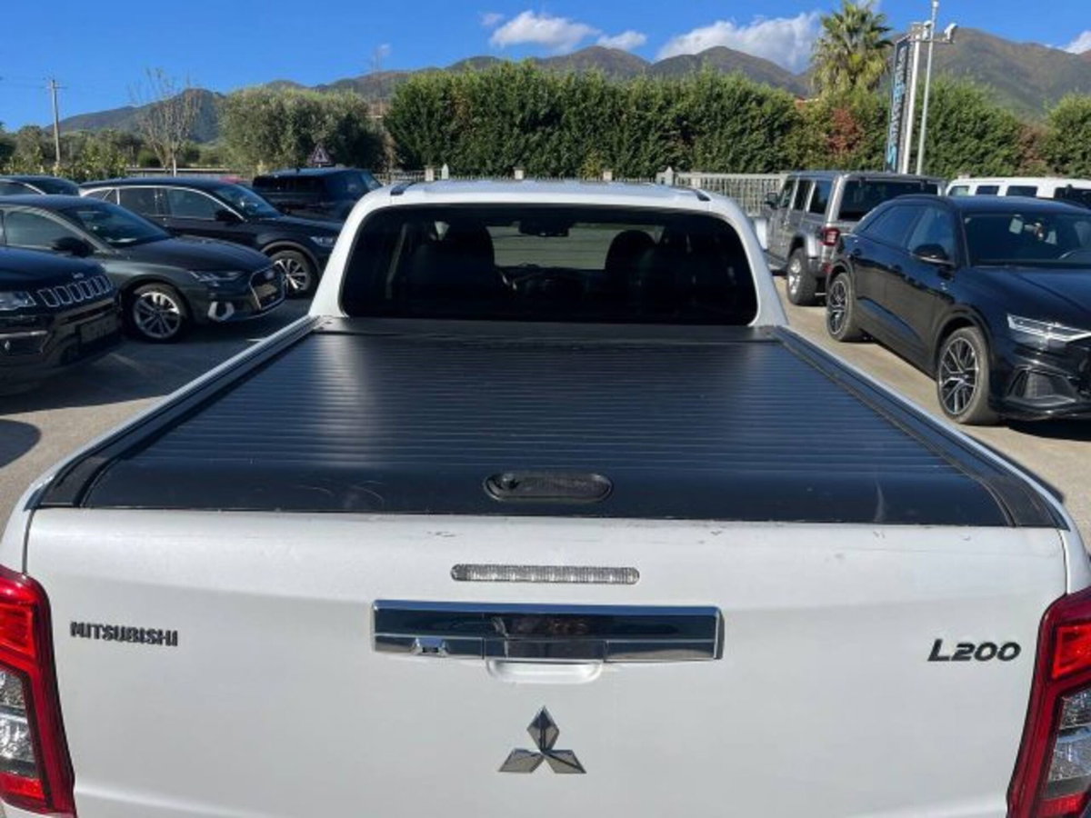 Mitsubishi L200 2.4 DI-D/154CV Double Cab Intense Navi MGN (19)