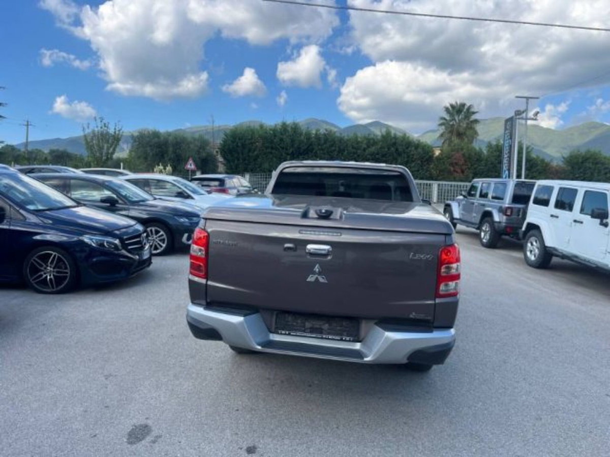 Mitsubishi L200 2.4 DI-D/181CV Double Cab Intense Hp Mivec (3)