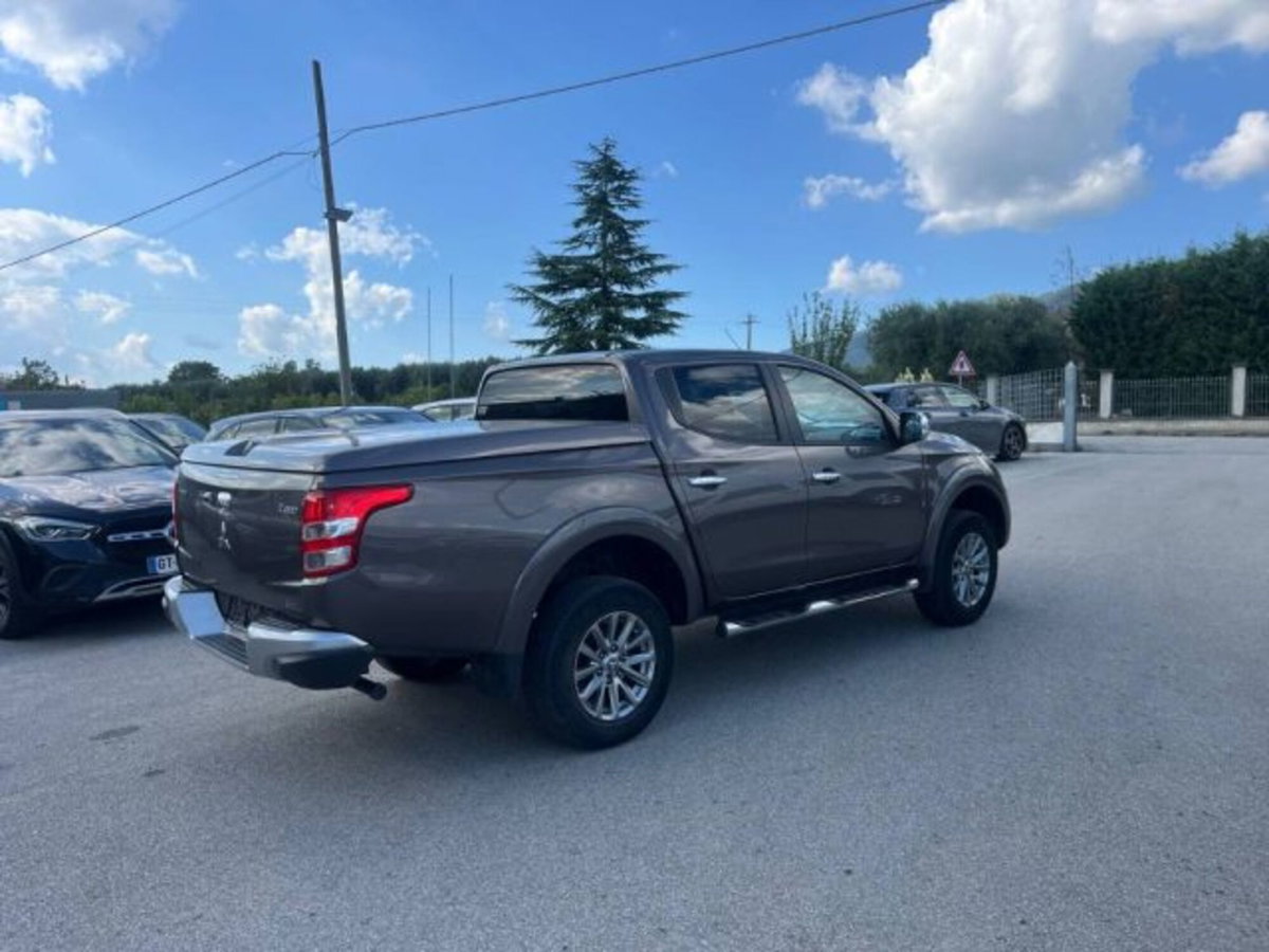 Mitsubishi L200 2.4 DI-D/181CV Double Cab Intense Hp Mivec (4)