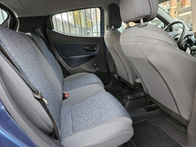 Lancia Ypsilon 1.0 FireFly 5 porte S&S Hybrid Ecochic A. Ferretti (13)
