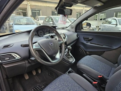 Lancia Ypsilon 1.0 FireFly 5 porte S&S Hybrid Ecochic A. Ferretti (7)