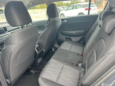 Kia Sportage 1.6 CRDI 136 CV DCT7 2WD Mild Hybrid Style (7)