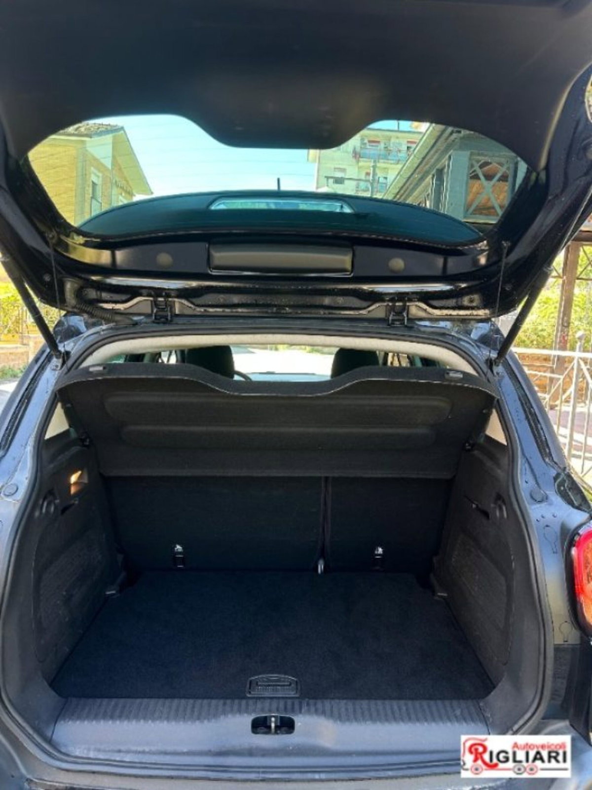Citroen C3 Aircross BlueHDi 120 S&S EAT6 Shine (13)