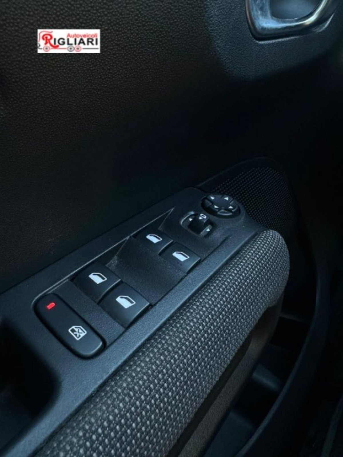 Citroen C3 Aircross BlueHDi 120 S&S EAT6 Shine (15)