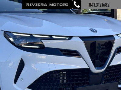 Alfa Romeo Junior 1.2 ibrida Sport Speciale 145cv edct6 (13)