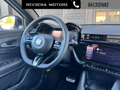 Alfa Romeo Junior 1.2 ibrida Sport Speciale 145cv edct6 (4)