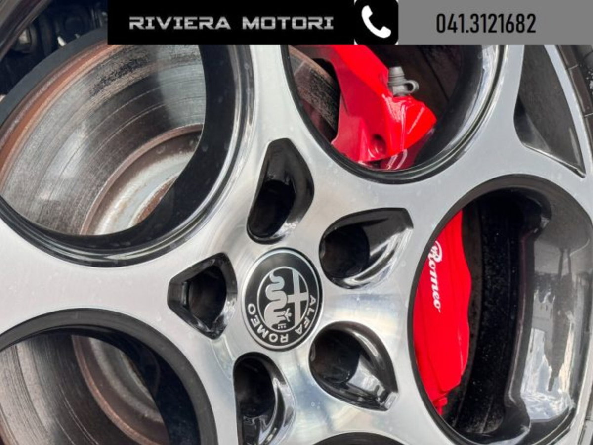 Alfa Romeo Tonale 1.6 Veloce 130cv tct6 (15)
