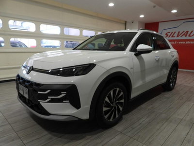 Volkswagen T-Roc 1.5 etsi Life 115cv dsg (3)