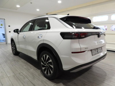 Volkswagen T-Roc 1.5 etsi Life 115cv dsg (4)
