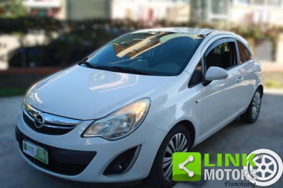Opel Corsa 1.2 3 porte b-color usata