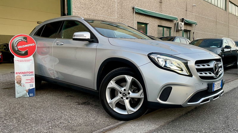Mercedes-Benz GLA SUV 180 Premium