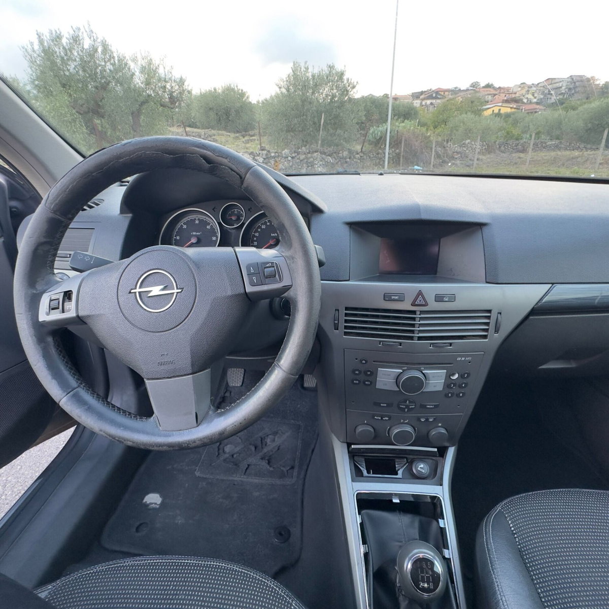 Opel Astra 1.7 CDTI 101CV 5 porte Club (9)