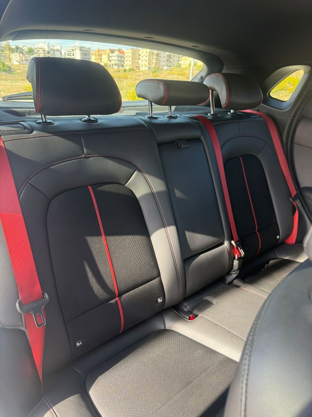 Hyundai Kona 1.6 CRDI 136 CV 4WD DCT XPrime (17)