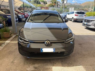 Volkswagen Golf 2.0 TDI DSG SCR Style usata