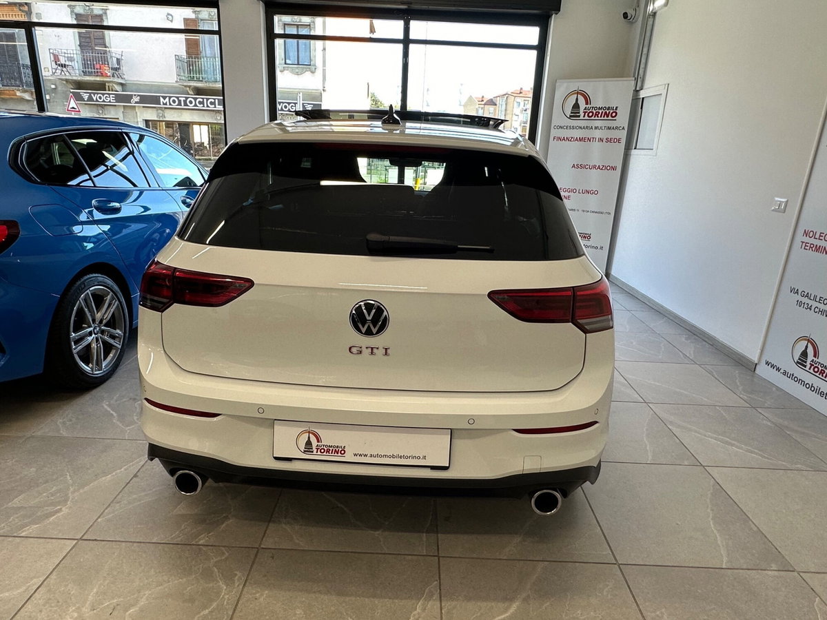 Volkswagen Golf 2.0 TSI GTI DSG (5)