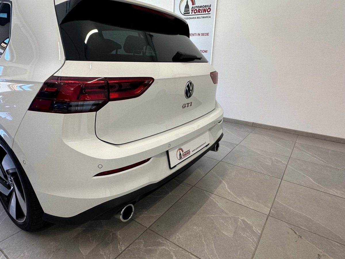 Volkswagen Golf 2.0 TSI GTI DSG (7)