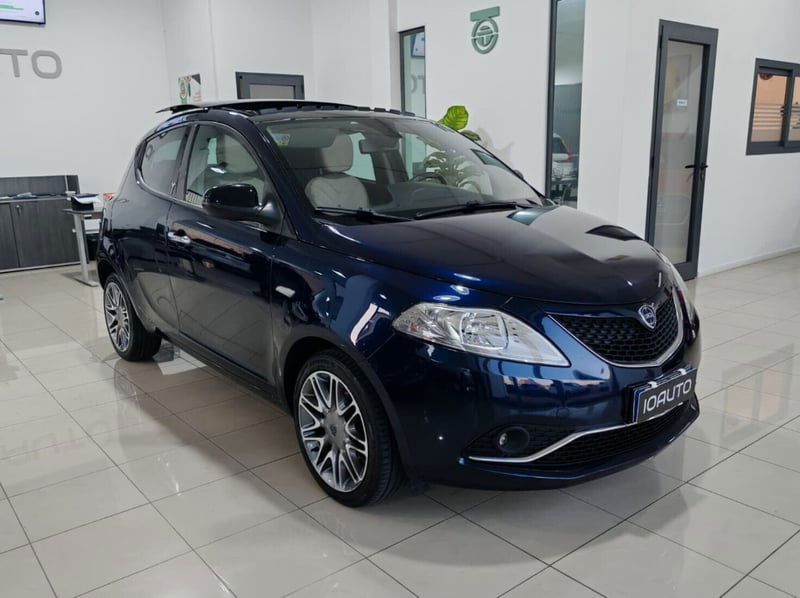 Lancia Ypsilon 1.3 MJT 16V 95 CV 5 porte S&S Platinum