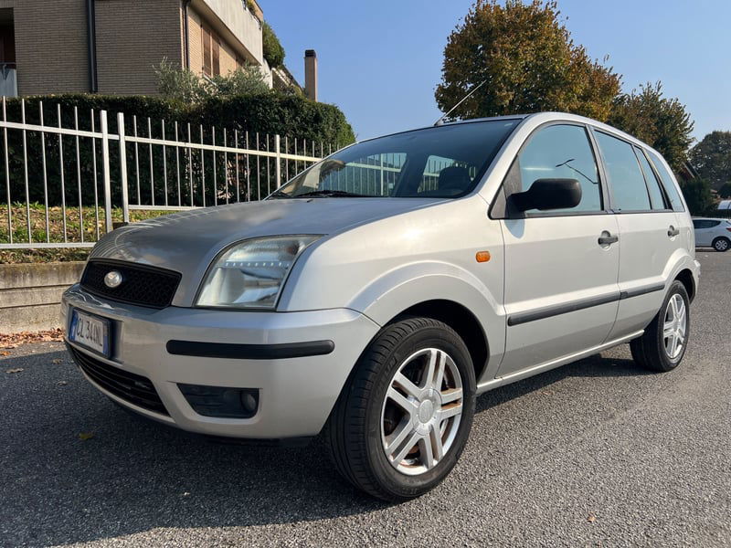 Ford Fusion 1.4 16V 5p. Collection
